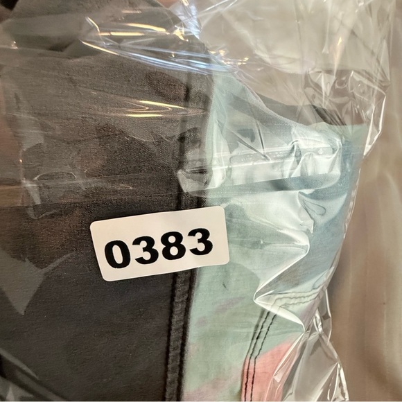 Billabong Men's Multicolor Swim Shorts - Picture 5 of 6